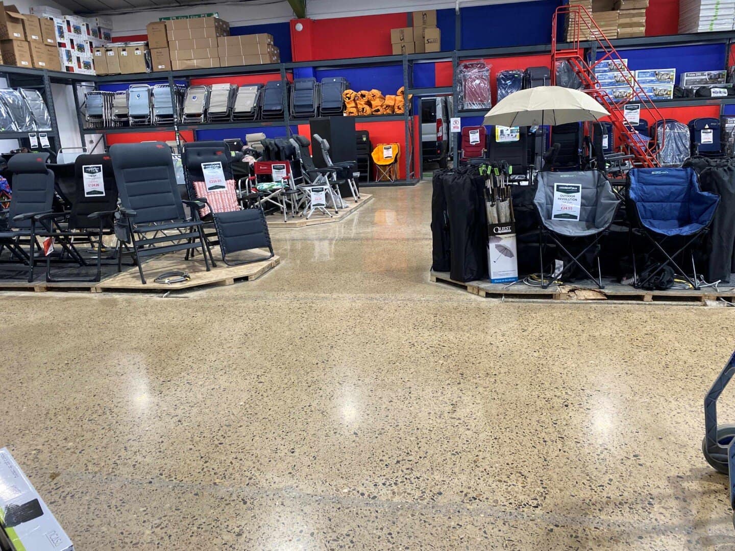 13 Leisure World showroom, Catterick, full aggregate (4)