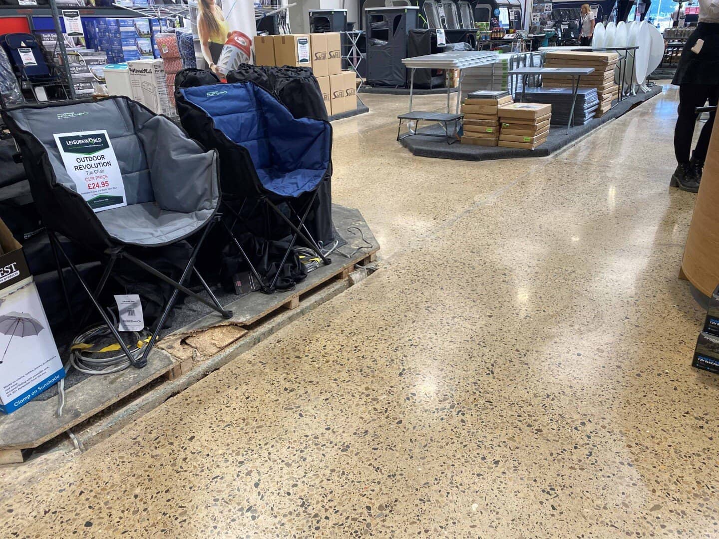 15 Leisure World showroom, Catterick, full aggregate (5)